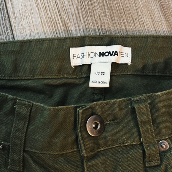 Men’s Fashion Nova Jeans - Picture 2 of 2